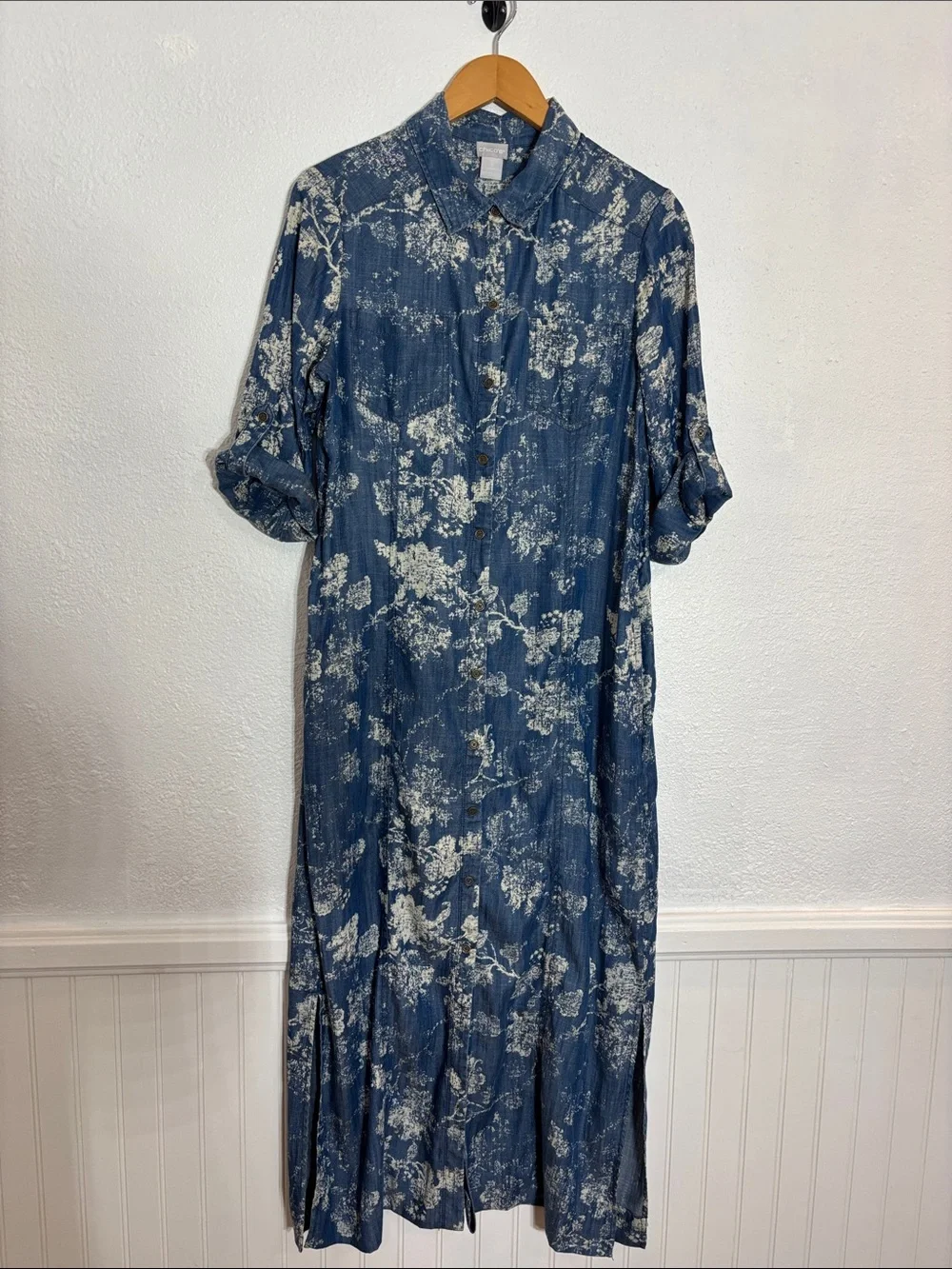 Chico's Blue Floral Chambray Denim Maxi Shirt Dress Split Hem Size 1 | Med - Picture 3 of 7